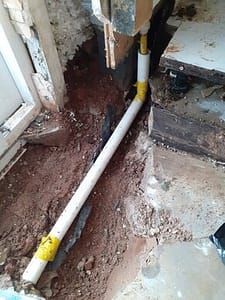 Plumbing burst pipe repair Plumbing burst pipe repair